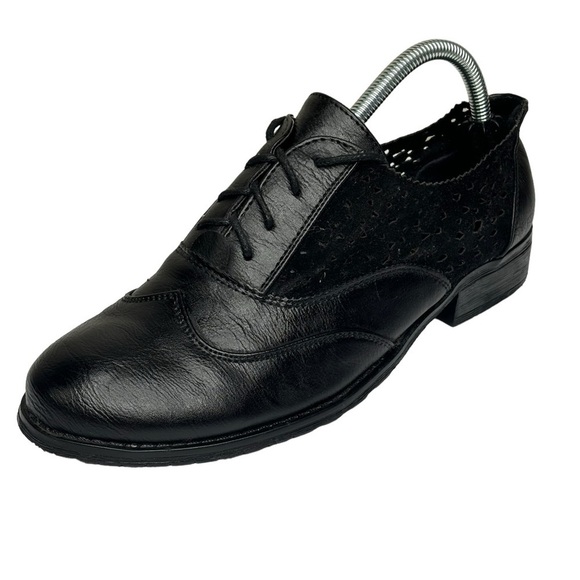 Mark & Maddux Black Wing Tip Lace Up Vegan Leather Perforated Suede Side Loafer - Picture 2 of 9